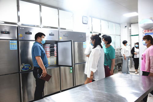 绿色健康，阳光人文 暖心午餐的餐饮服务