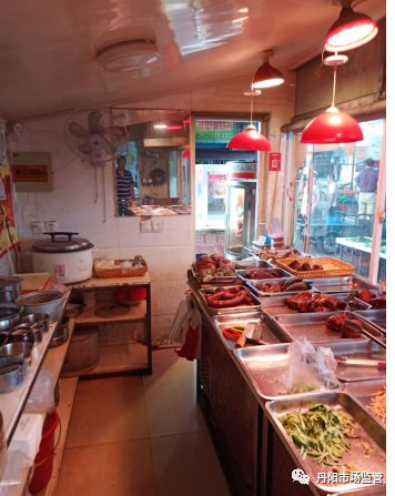 直击餐饮服务现场 丹阳45家食品经营单位被集中约谈